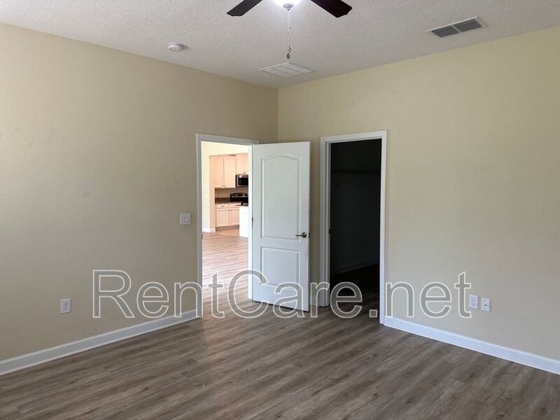 Beautiful 4/3.5 home located in Independence Signature Lakes Community of Winter Garden! property image