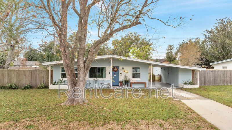 Cozy Remodeled 3/2 in North Orlando! Available February 2026! property image