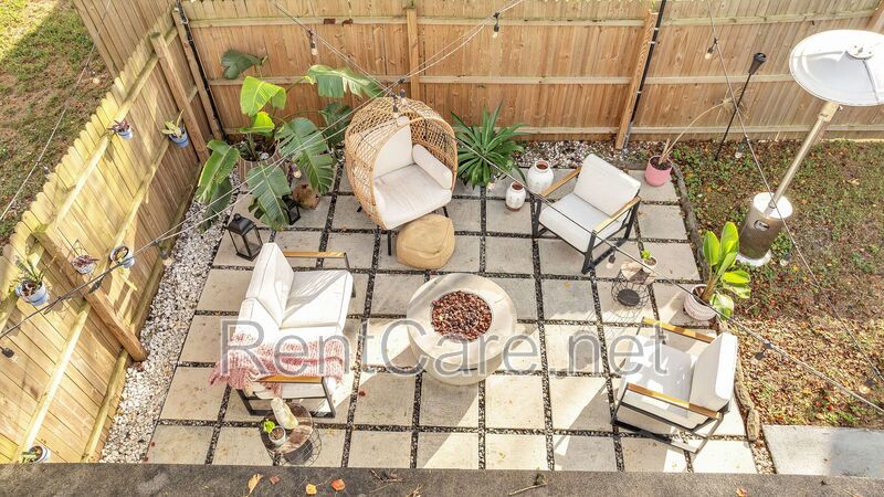 Cozy Remodeled 3/2 in North Orlando! Available February 2026! property image