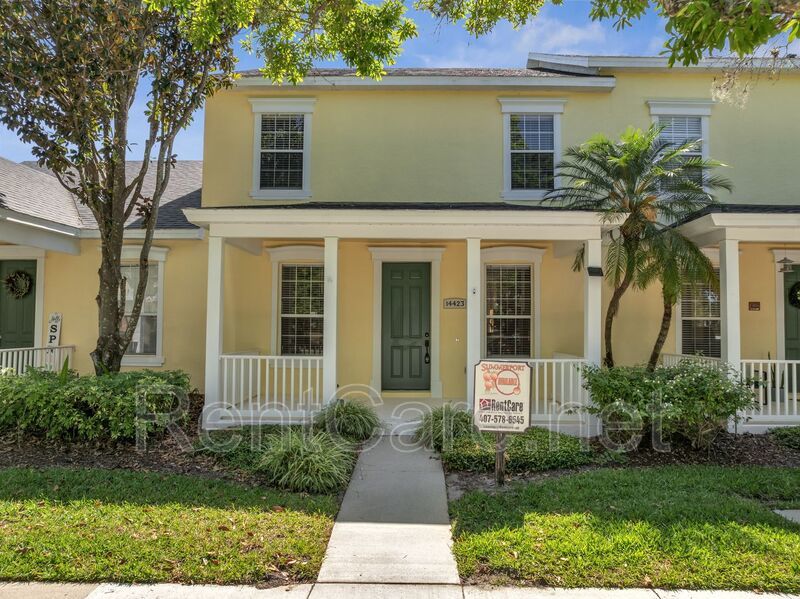 Lovely 4/3.5 Town Home in Summerport with 2 car garage! Available August! property image