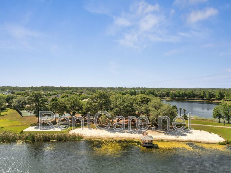 Lovely 4/3.5 Town Home in Summerport with 2 car garage! Available August! property image