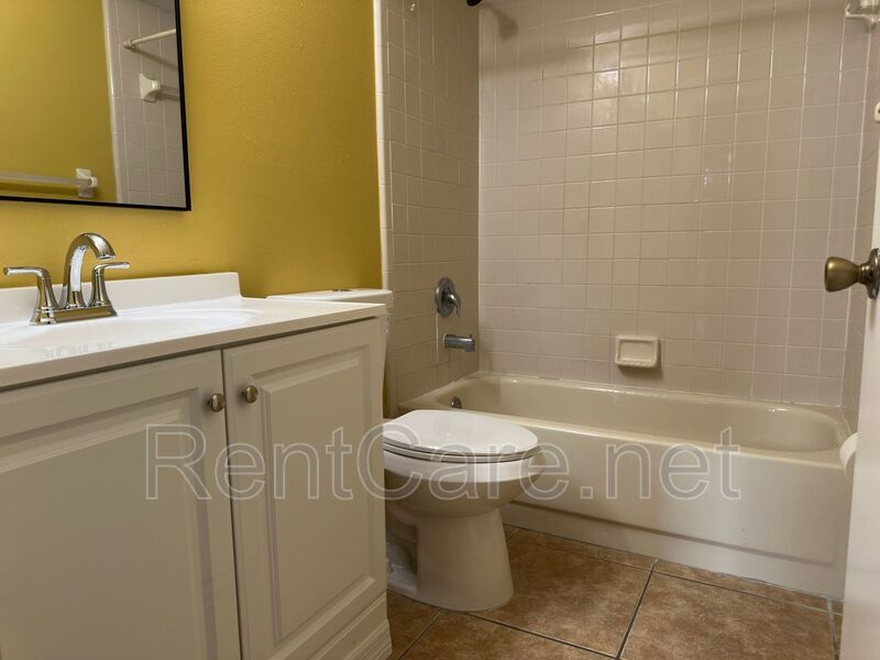 Spacious 3/2 Town Home in Meadow Woods.  Available Now! property image