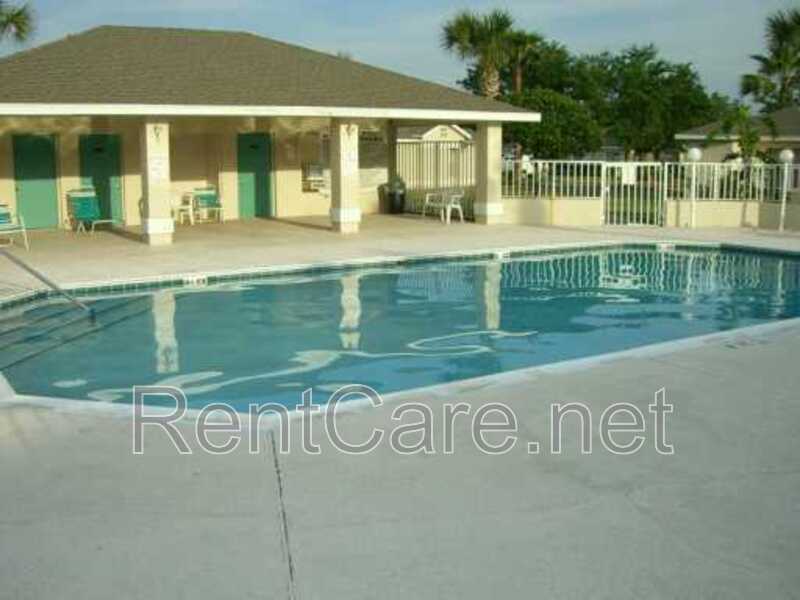 Spacious 3/2 Town Home in Meadow Woods.  Available Now! property image