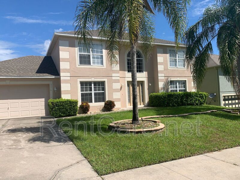 Stunning 4/2.5  Home in Beautiful Clermont. property image