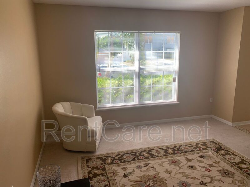 Stunning 4/2.5  Home in Beautiful Clermont. property image