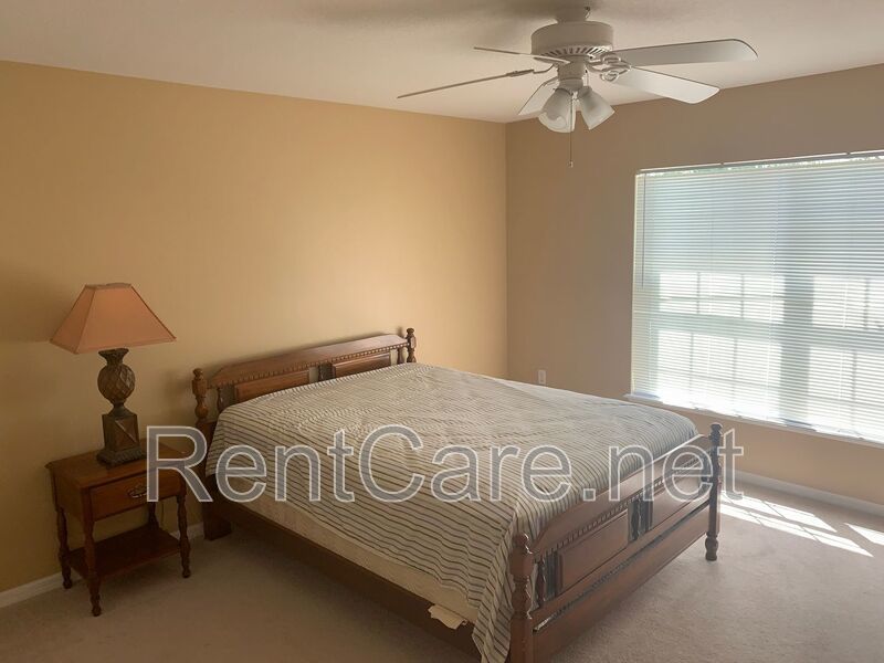 Stunning 4/2.5  Home in Beautiful Clermont. property image