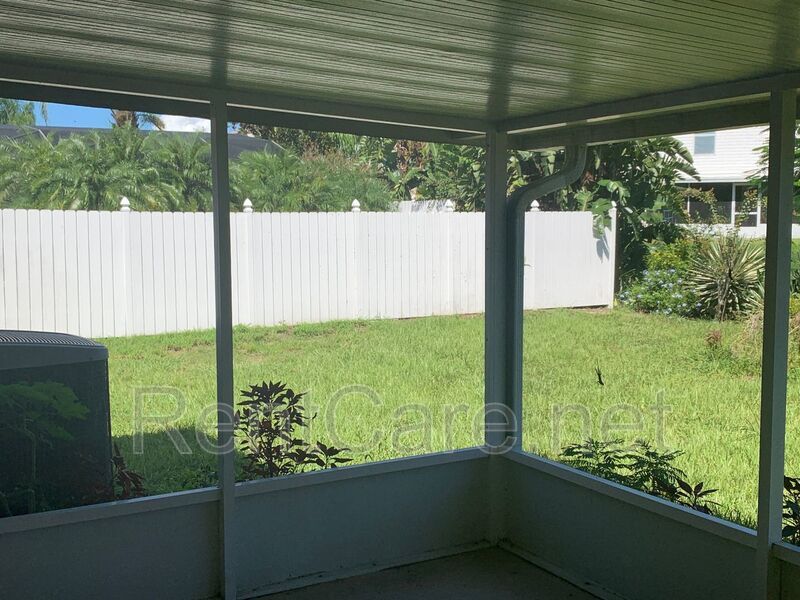 Stunning 4/2.5  Home in Beautiful Clermont. property image