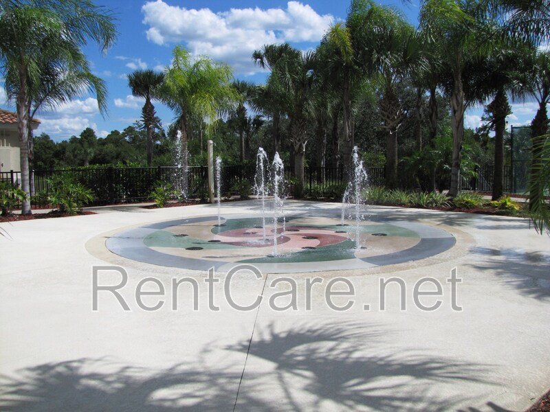 Spacious 3/2 Condo in the Gated Oakwater Community with Single Car Garage! Brand new carpets and Freshly Painted! property image