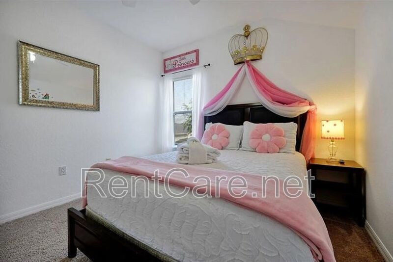 Stunning Fully Furnished and Decorated home in Davenport with Private Pool! property image