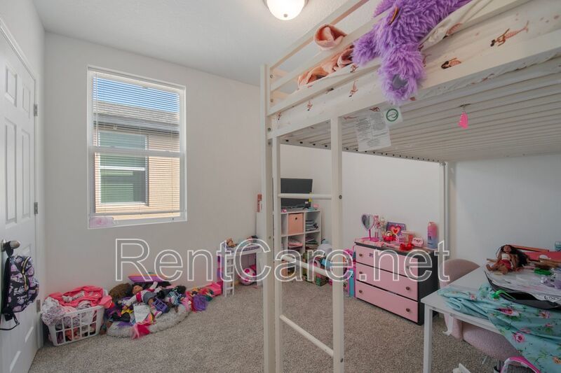 Newly Built 4/2 in Lake Deer Estates of Poinciana! property image