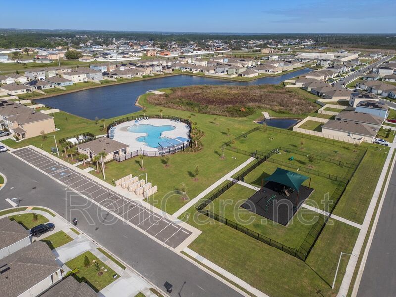 Newly Built 4/2 in Lake Deer Estates of Poinciana! property image