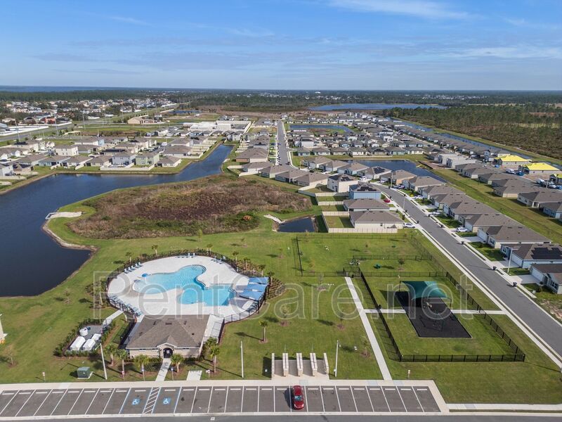 Newly Built 4/2 in Lake Deer Estates of Poinciana! property image