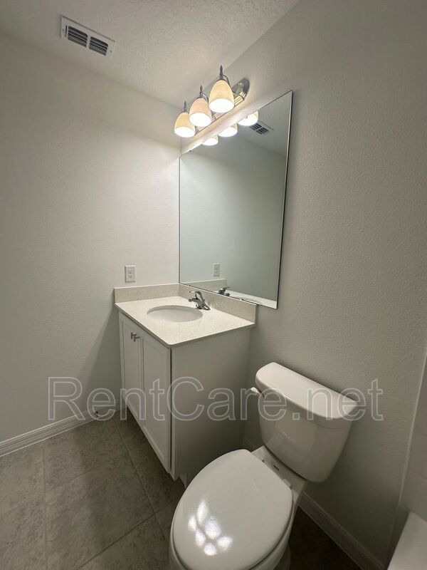 Stunning newly built 3/2.5 Town Home in St. Cloud very close to Lake Nona District property image