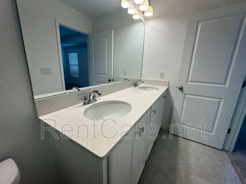 Stunning newly built 3/2.5 Town Home in St. Cloud very close to Lake Nona District property image