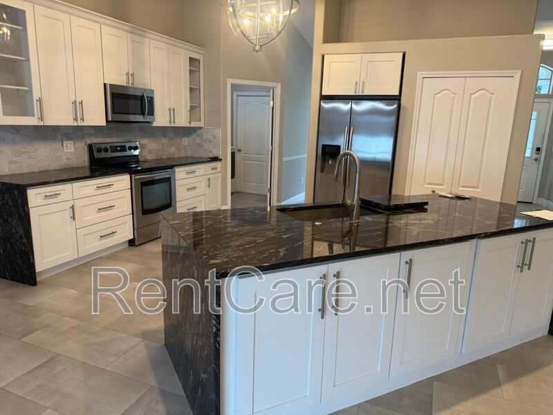 Lovely 4/2 in the Gated Lake Fisher Estates of Gotha! property image