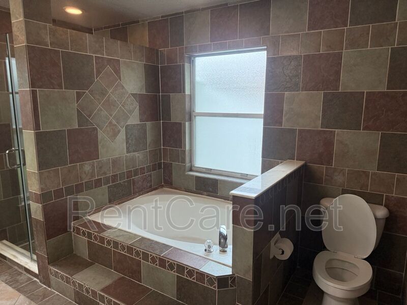 Lovely 4/2 in the Gated Lake Fisher Estates of Gotha! property image