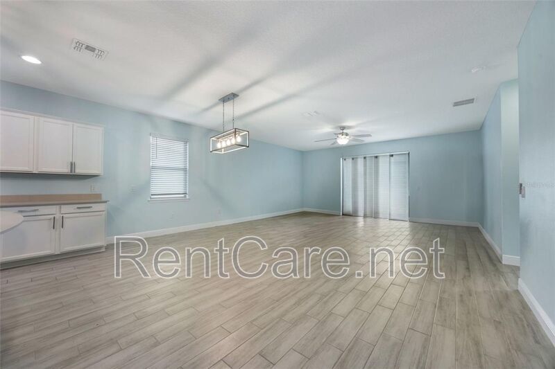 Gorgeous 3/2 in St. Cloud with fence enclosed yard and 3 car garage!  Available Now! property image