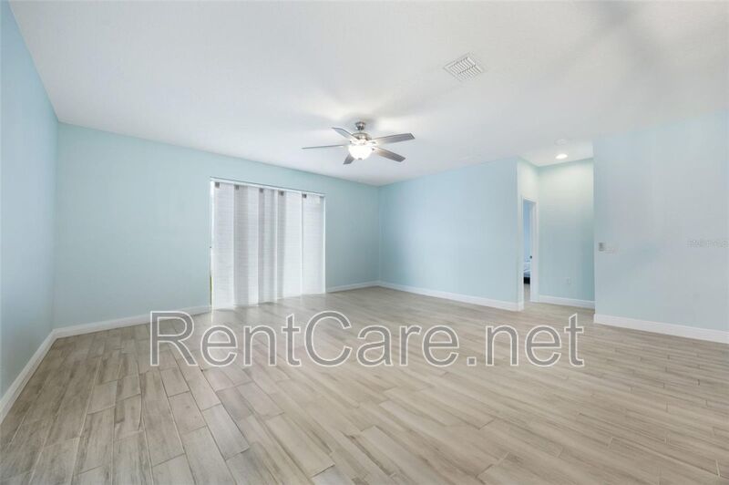 Gorgeous 3/2 in St. Cloud with fence enclosed yard and 3 car garage!  Available Now! property image