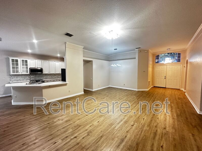 Gorgeous 3/2 with private pool in the Gated and Guarded Reserve at Belmere! property image