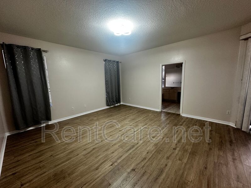 Gorgeous 3/2 with private pool in the Gated and Guarded Reserve at Belmere! property image