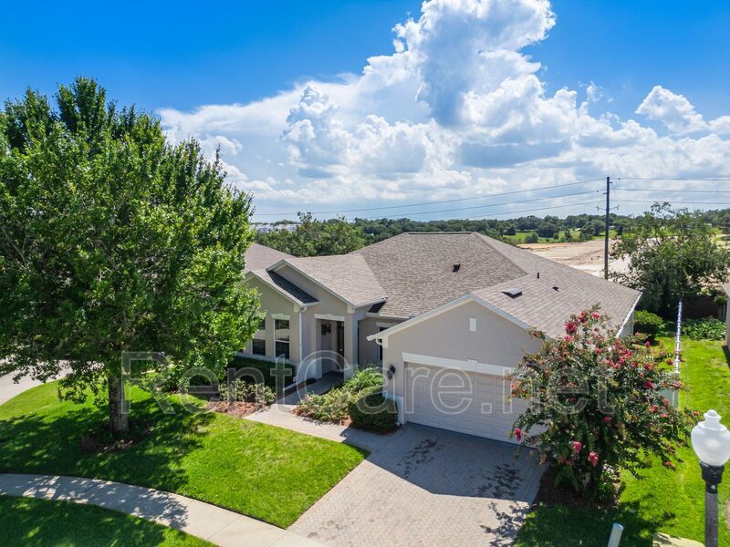 Gorgeous 4/2 in Apopka with Solar Panels and large fence enclosed yard!  Available Now! property image