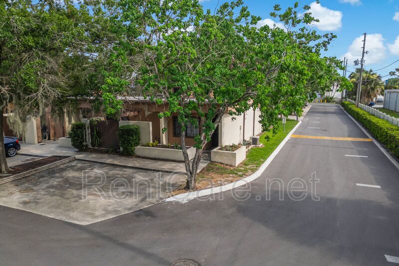 Recently Renovated 2/1 Condo in Winter Park! property image