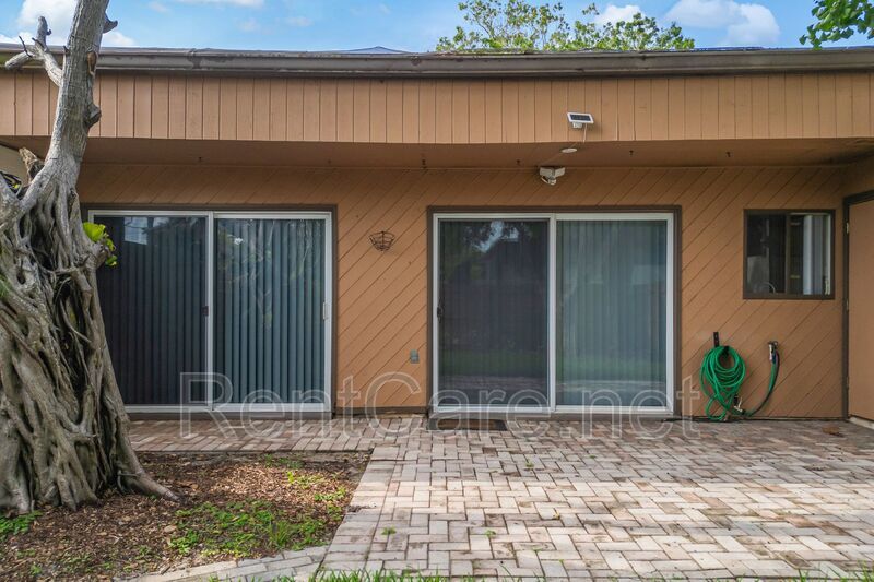 Recently Renovated 2/1 Condo in Winter Park! property image