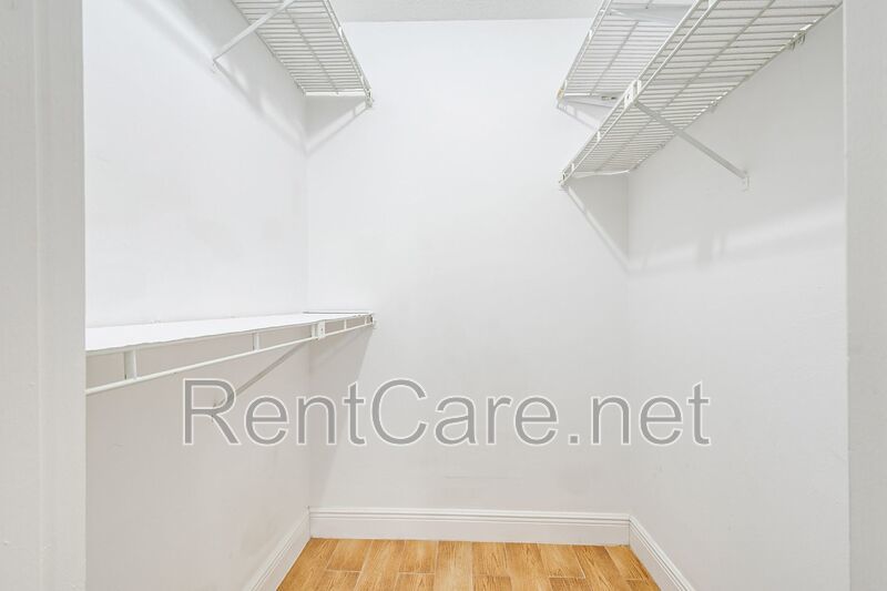 Recently Renovated 2/1 Condo in Winter Park! property image