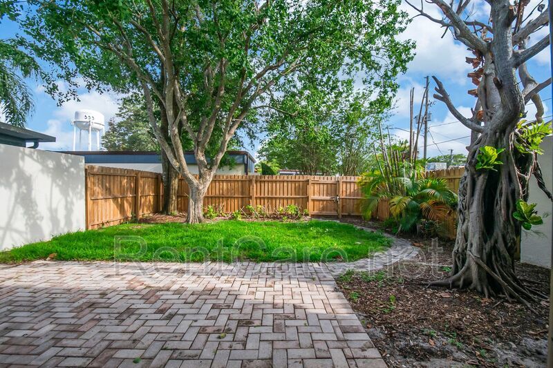 Recently Renovated 2/1 Condo in Winter Park! property image