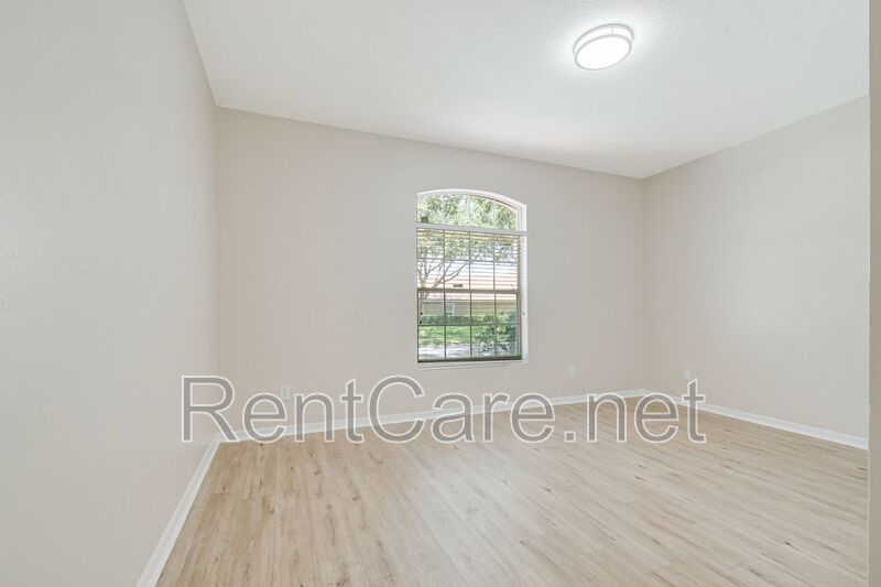 Gorgeous 3/2 with private pool in the Gated and Guarded Reserve at Belmere! property image