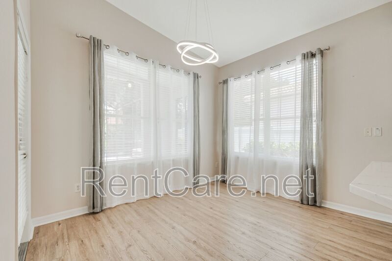Gorgeous 3/2 with private pool in the Gated and Guarded Reserve at Belmere! property image