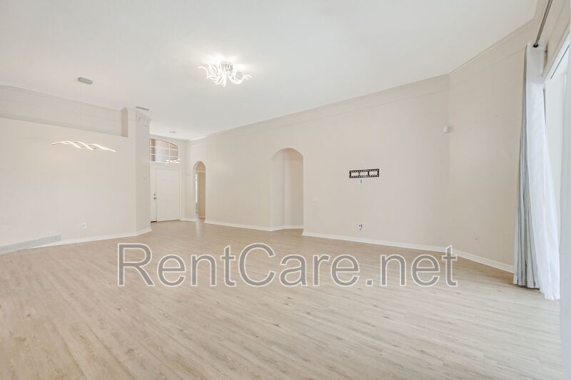Gorgeous 3/2 with private pool in the Gated and Guarded Reserve at Belmere! property image