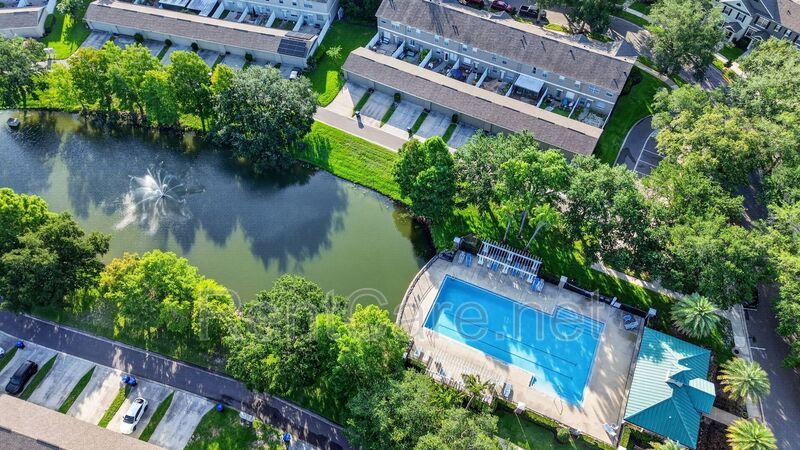 Stunning 3/2.5 corner townhome in Lake Reams with 2 car garage! Available Now! property image