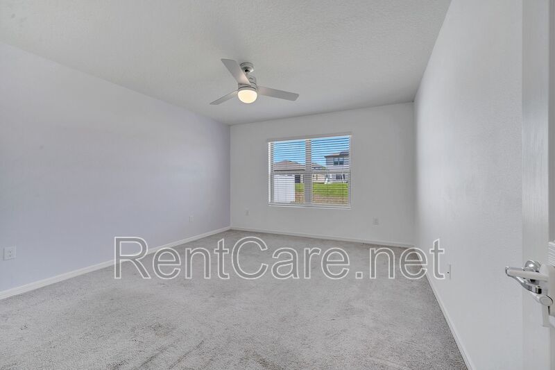 Lovely 4/2 in Davenport! Available now! property image
