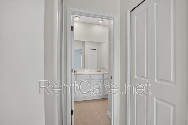 Stunning new construction 3/2 in Wynnstone Gated Community of Davenport.  Available now! property image