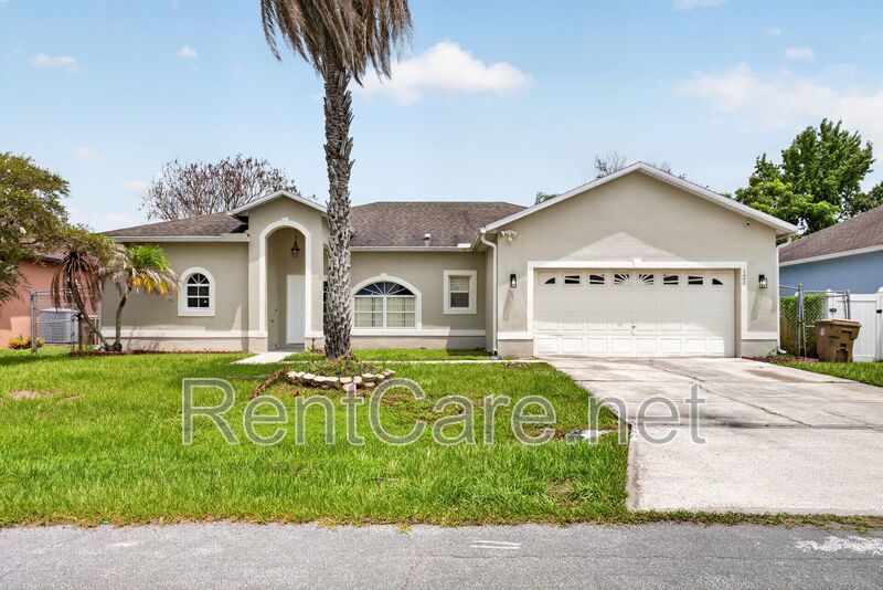 Renovated 4/2 Pool home in Poinciana! property image