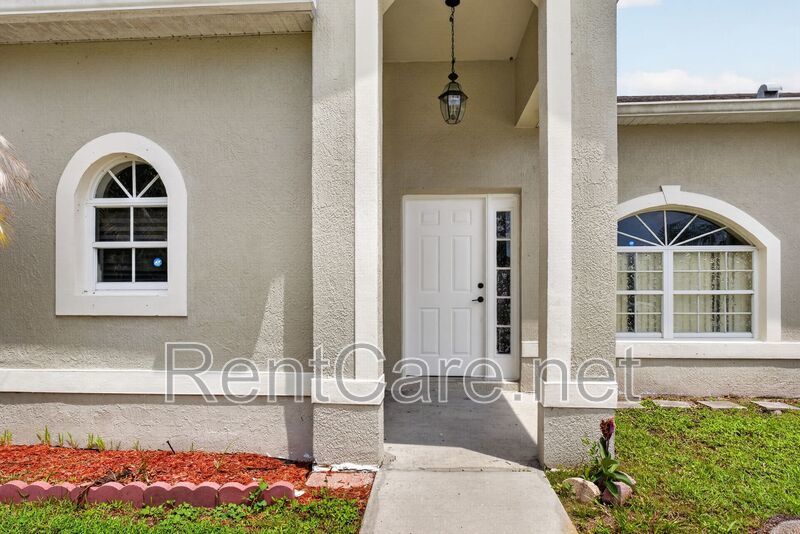 Renovated 4/2 Pool home in Poinciana! property image