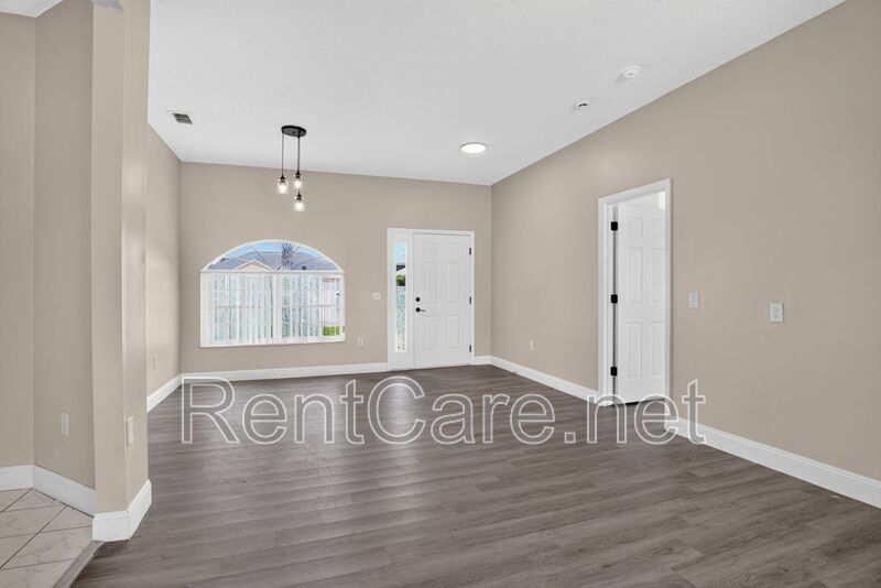 Renovated 4/2 Pool home in Poinciana! property image