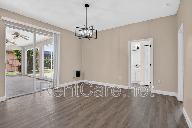 Renovated 4/2 Pool home in Poinciana! property image