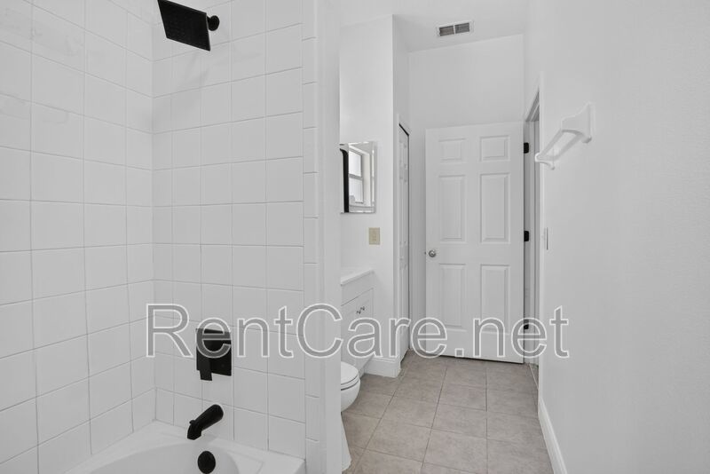 Renovated 4/2 Pool home in Poinciana! property image