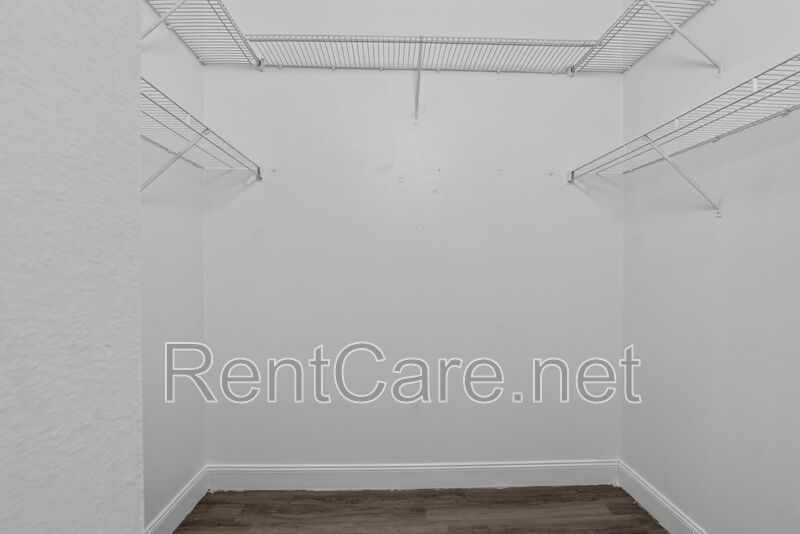 Renovated 4/2 Pool home in Poinciana! property image