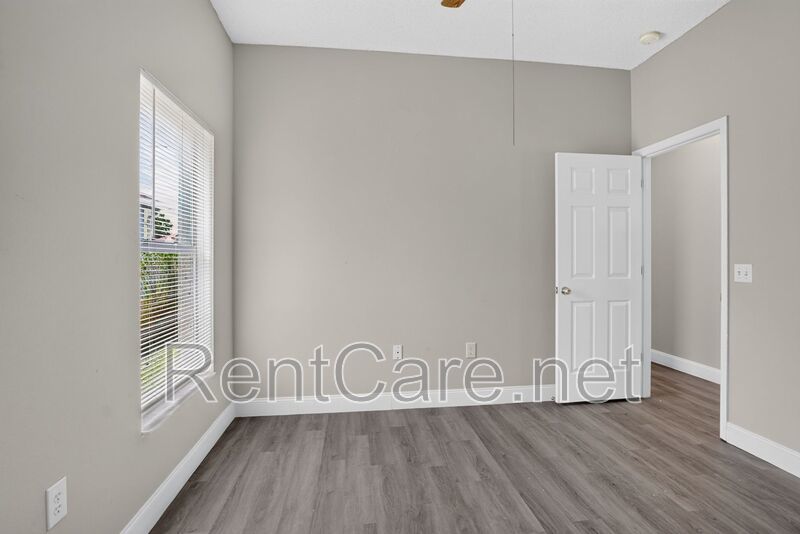 Renovated 4/2 Pool home in Poinciana! property image