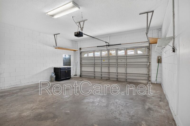Renovated 4/2 Pool home in Poinciana! property image