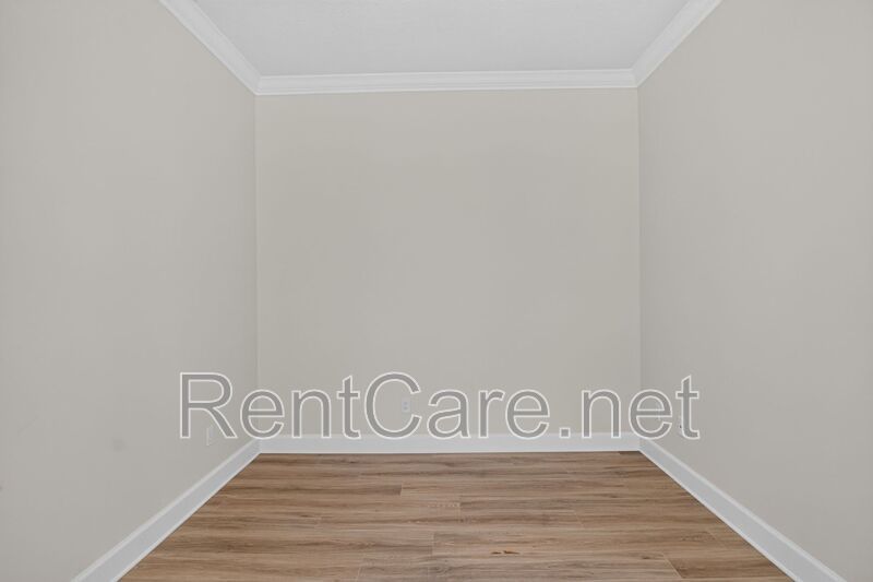 Stunning 4/3.5 home with an office and fence enclosed yard! Located at the Enclave at Hamlin and available for immediate occupancy! property image