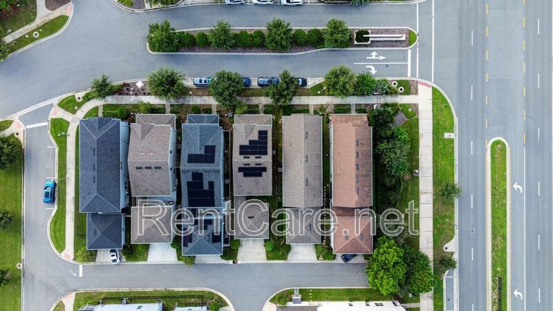 Stunning 4/3.5 home with an office and fence enclosed yard! Located at the Enclave at Hamlin and available for immediate occupancy! property image