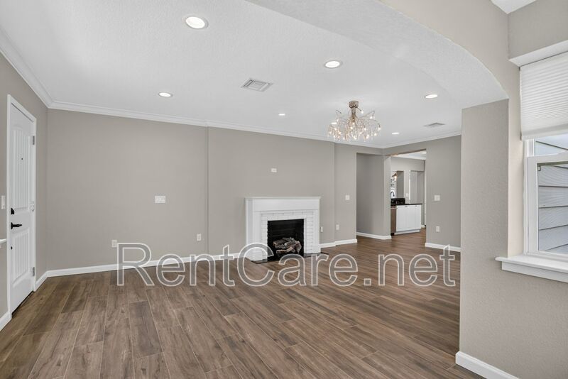 Stunning Historic 3/2 In the heart of Downtown Winter Garden! Available Now! property image