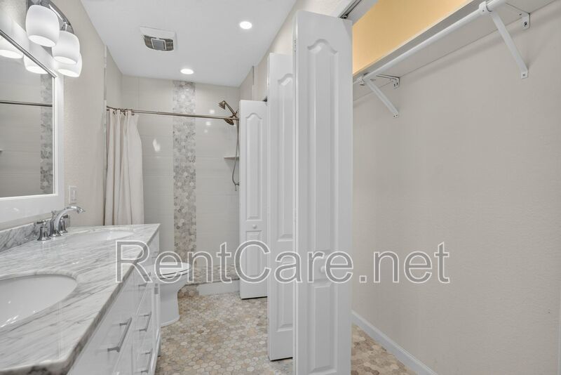 Stunning Historic 3/2 In the heart of Downtown Winter Garden! Available Now! property image