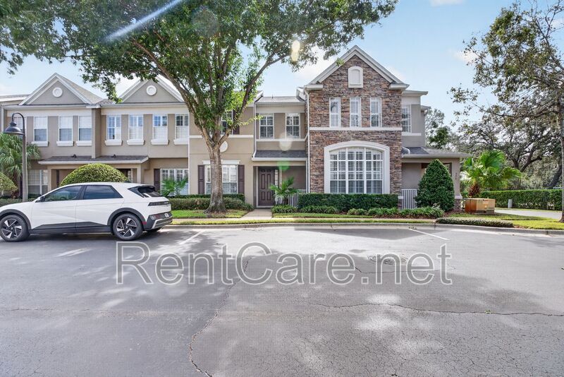 Stunning 3/2.5 Town Home in the Gated Highcroft Pointe community of Longwood! property image