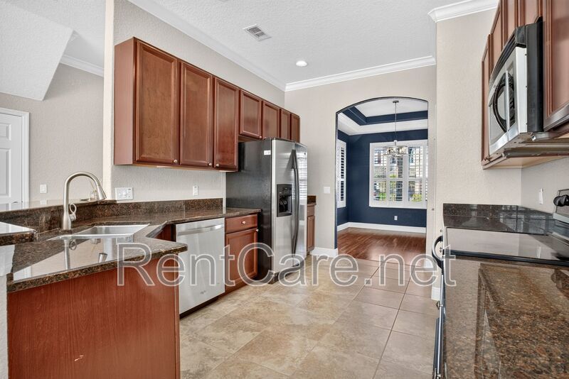 Stunning 3/2.5 Town Home in the Gated Highcroft Pointe community of Longwood! property image