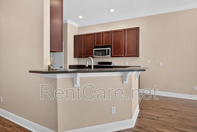 Stunning 3/2.5 Town Home in the Gated Highcroft Pointe community of Longwood! property image